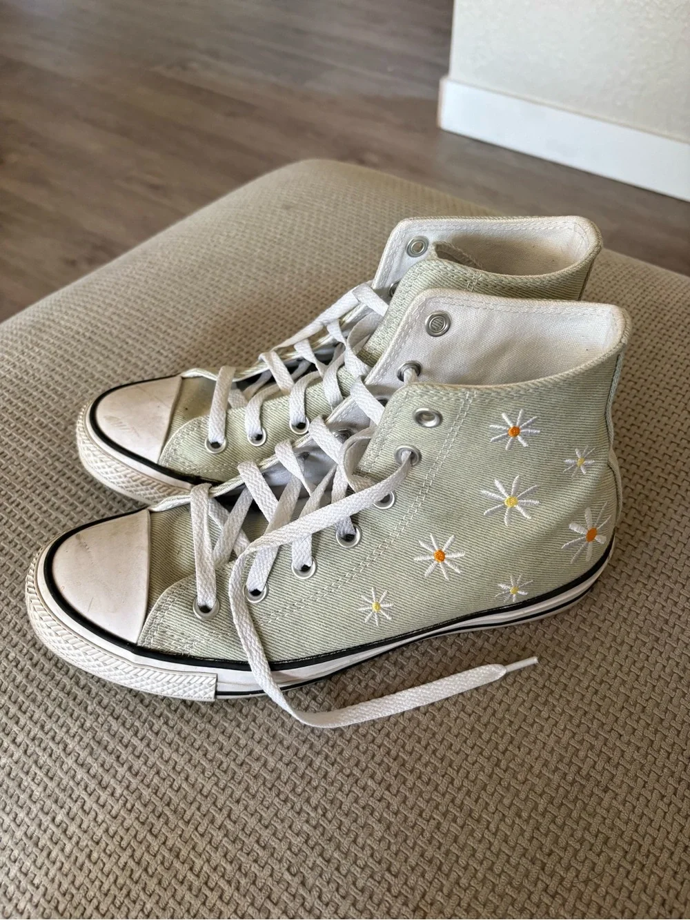 Converse playful high